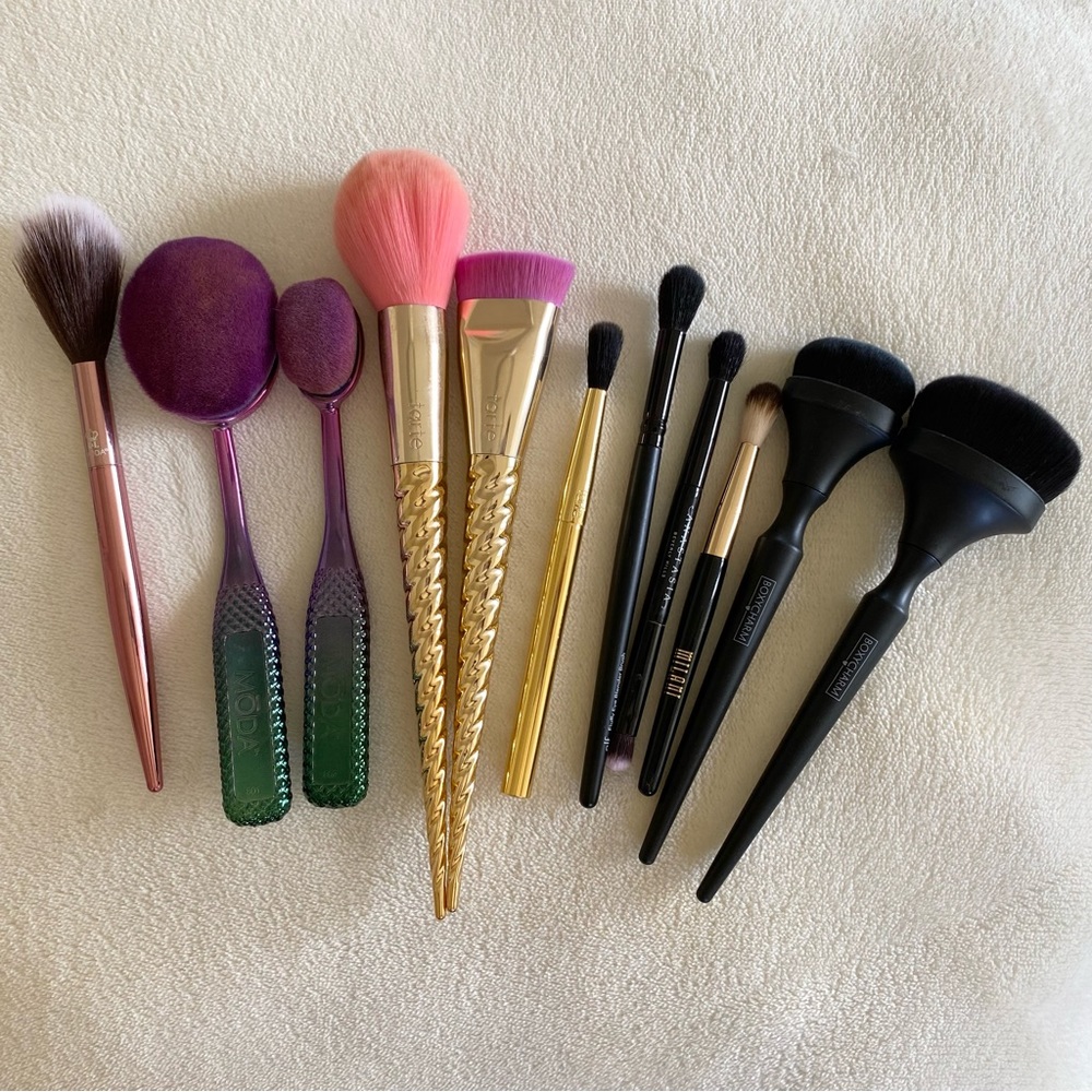 11 makeup brush bundle